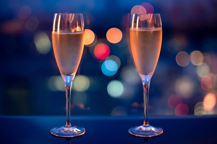 Romance on Lake Maggiore: an exclusive aperitif at sunset on Isola Bella