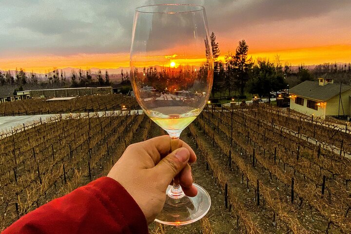 Alyan Sunset! A family winery that you will love
