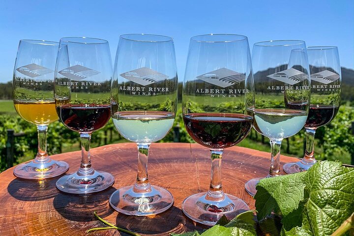Hinterland Heritage Wine Tour