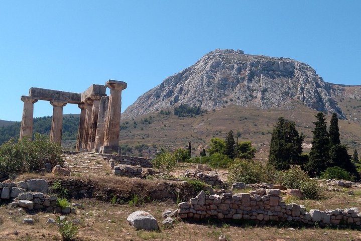 Ancient Corinth – Wine Tasting – Caves of Wonder – Great Lunch: Private Day Tour