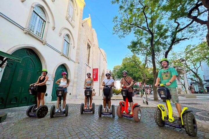 Lissabon Highlights Live-geführte Segway-Tour