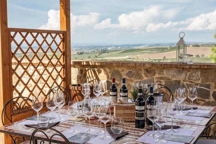 Exclusive Cooking Class & Chianti Wine Tasting at a Boutique Winery in Panzano